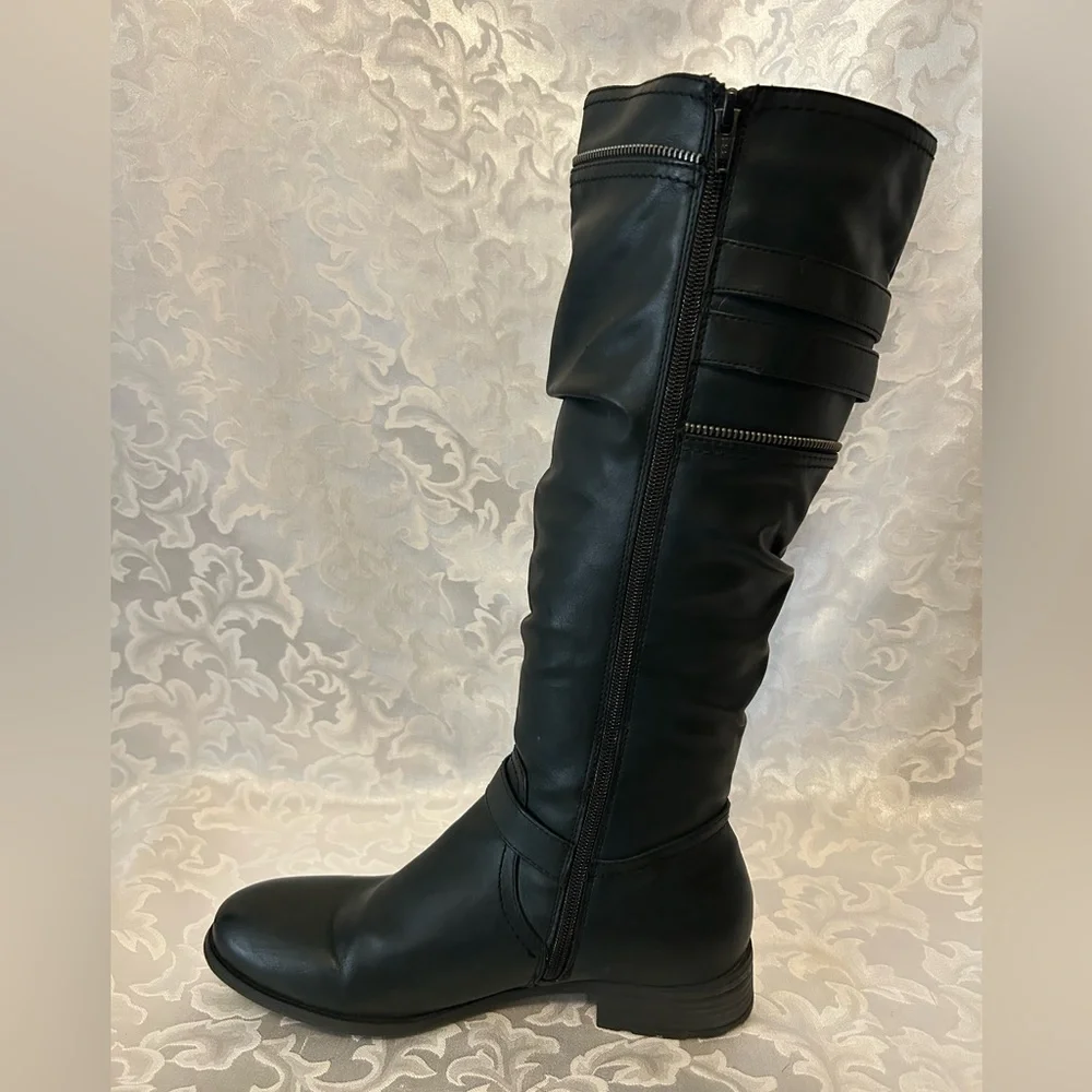 White Mountain faux leather